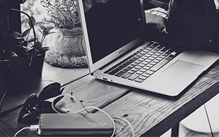 曼联2.4亿欧元打造全新锋线三叉戟，阿莫林已无退路，不成功就下课